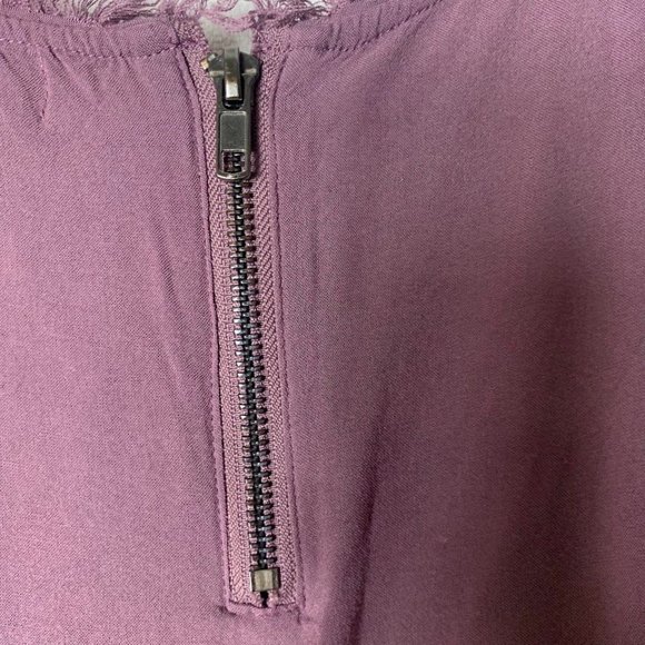 ALTAR STATE DRESS - Picture 3 of 5